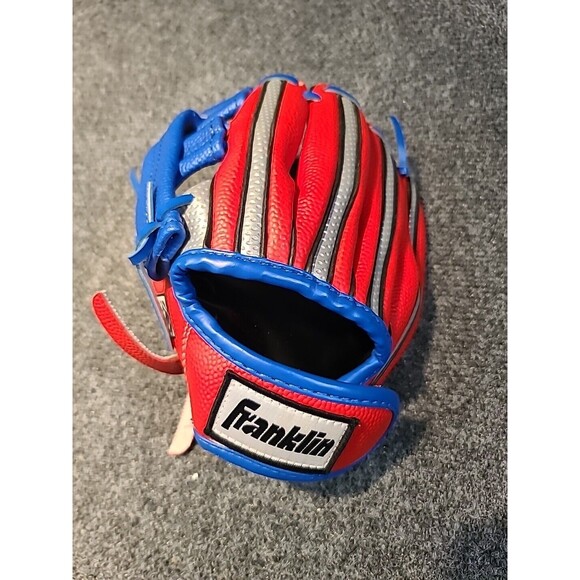 Franklin Sports Air Tech Left Handed Throw Youth Baseball Glove, 9-Inch RTP 9N - Picture 1 of 6